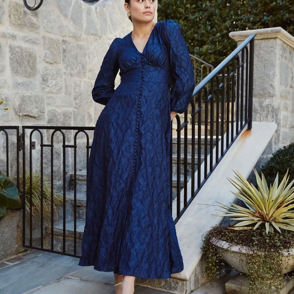Abbey Glass Brookes Gown Elegant Blue Lace Maxi Dress NWT
